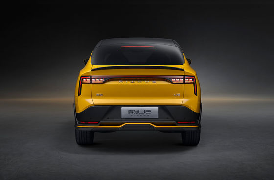 Aiways U6 WVTA सर्टिफिकेट इंटेलिजेंट इलेक्ट्रिक कार 405km क्रॉसओवर EV कारें