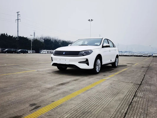 डोंगफेंग फोर्थिंग फैमिली SUV कार न्यू एनर्जी PHEV EV कार 150km/h