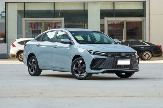 230km/h Geely Super Xun प्लग इन हाइब्रिड उत्कृष्ट इलेक्ट्रिक कार लेफ्ट स्टीयरिंग