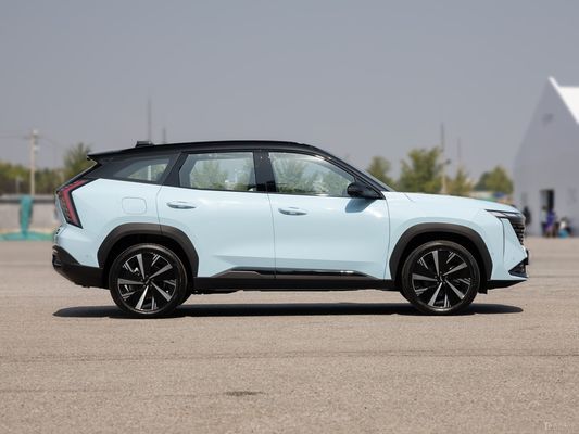 230km/h 4 व्हील ड्राइव इलेक्ट्रिक वाहन जीली सुपर रुई प्लग इन हाइब्रिड कारें