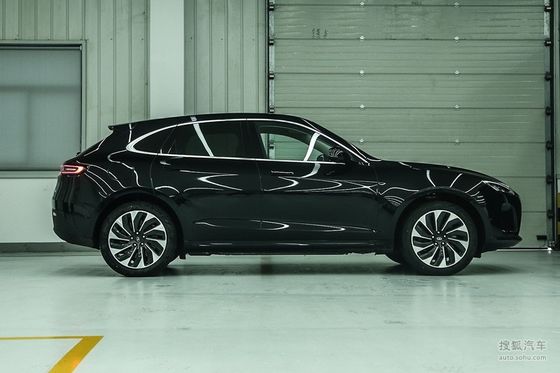 AITO M5 4 व्हील ड्राइव इलेक्ट्रिक कार लेफ्ट हैंड 210km/h वयस्कों के लिए