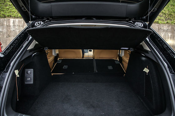 AITO M5 4 व्हील ड्राइव इलेक्ट्रिक कार लेफ्ट हैंड 210km/h वयस्कों के लिए