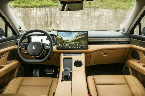 AITO M5 4 व्हील ड्राइव इलेक्ट्रिक कार लेफ्ट हैंड 210km/h वयस्कों के लिए