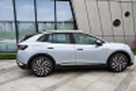 0.67h फास्ट चार्जिंग इलेक्ट्रिक कार लंबी रेंज 425km VW ID 4X नई ऊर्जा