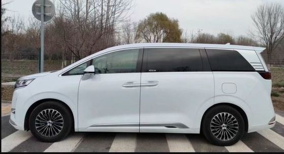 Denza D9 प्लग इन हाइब्रिड इलेक्ट्रिक वाहन 4 व्हील ड्राइव MPV 1.5T इंजन 139HP 180km/H