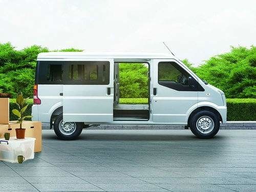 डोंगफेंग EC36 शुद्ध इलेक्ट्रिक वाणिज्यिक वाहन एक्सप्रेस कार 38.7kWh