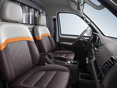 Ruichi EC71 इलेक्ट्रिक वाणिज्यिक वाहन मिनी 4x4 पिकअप ट्रक 255km CLTC