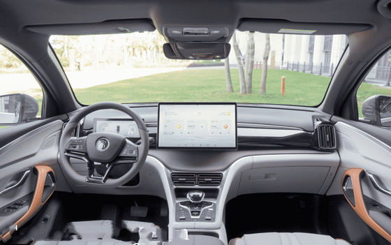 230 किमी/घंटा हाइब्रिड एसयूवी कार