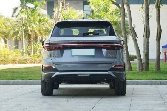 230 किमी/घंटा हाइब्रिड एसयूवी कार