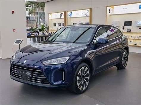 मध्यम आकार 0.5h फास्ट चार्ज इलेक्ट्रिक कार बड़ी जगह RWD AITO M5 200km/h