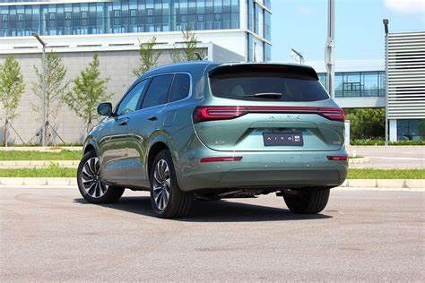 1.5T बड़ी इलेक्ट्रिक कार पेट्रोल इलेक्ट्रिक हाइब्रिड 200km/H HUAWEI AITO M7 SUV