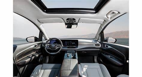 बाएं हाथ की AION V इलेक्ट्रिक कार 500km रेंज 5 सीटर SUV कार व्यस्क किशोर के लिए