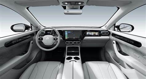 वयस्कों के लिए ऑटोमोटिव हाई स्पीड इलेक्ट्रिक वाहन एसयूवी न्यू एनर्जी लिंगपाओ सी11