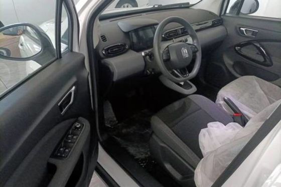 100km/h छोटी इलेक्ट्रिक SUV कारें Leapmotor T03 CLTC 403km EV SUV वाहन