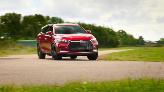 635 किमी उच्च प्रदर्शन वाली इलेक्ट्रिक कारें