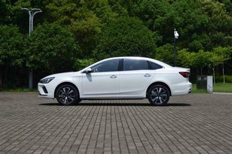 Feifan Marvel ER6 लंबी रेंज की EV कारें FWD 4 व्हील ऑटोमैटिक हाई स्पीड SUV