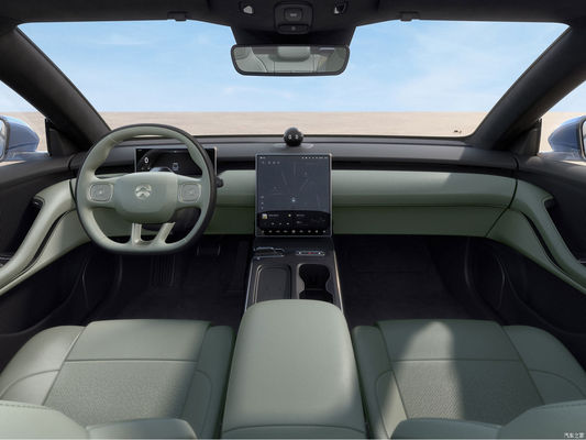 Nio EC6 उच्च प्रदर्शन वाली इलेक्ट्रिक कार 75kwh 5 दरवाजे 465Km मध्यम इलेक्ट्रिक वाहन