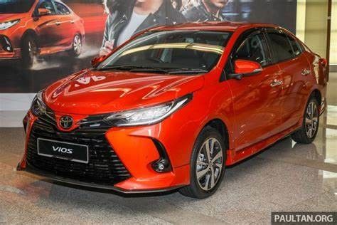 Toyota Vios मध्यम इलेक्ट्रिक कारें 190km/H मैक्स स्पीड FWD 5 सीटर सेडान