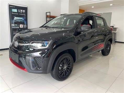 लेफ्ट हैंड डोंगफेंग इलेक्ट्रिक SUV FWD न्यू एनर्जी ऑटोमोबाइल कार 100km/h