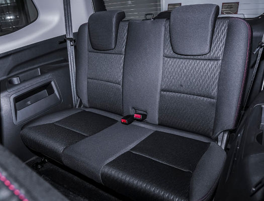 Changan Auchan A600EV प्योर इलेक्ट्रिक कार MPV 6 सीटर EV कार लिथियम आयन बैटरी