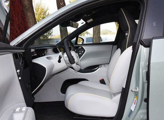 4 दरवाजे 5 सीटर बड़ी इलेक्ट्रिक कारें Avita 11 555km रेंज 200km/h अधिकतम गति