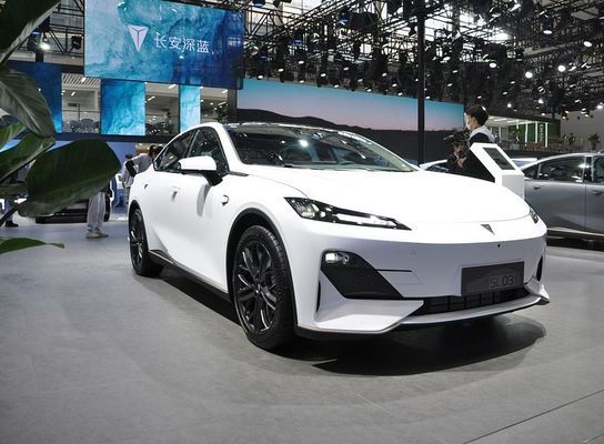 चंगान एसएल03 ऑटो हाई परफॉरमेंस इलेक्ट्रिक कार फाइव डोर फाइव सीट्स फोर व्हील