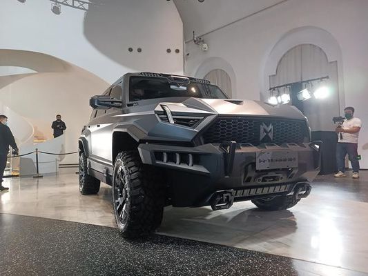 डोंगफेंग मेंगशी एम-हीरो 917 ईवी उत्पादन शुरू 1000 एचपी 505 किमी रेंज हुड के नीचे