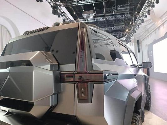 डोंगफेंग मेंगशी एम-हीरो 917 ईवी उत्पादन शुरू 1000 एचपी 505 किमी रेंज हुड के नीचे