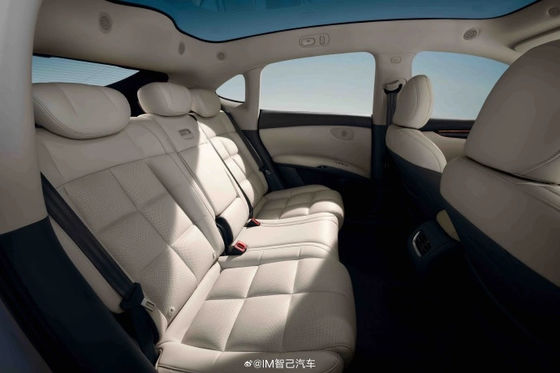 जिजी एलएस6 अधिकतम शक्ति 575 किलोवाट सभी इलेक्ट्रिक ऑटो 252 किमी प्रति घंटे की शीर्ष गति के साथ इलेक्ट्रिक स्पोर्ट्स वाहन