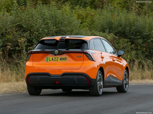 नई ऊर्जा 2024 सबसे गर्म शुद्ध इलेक्ट्रिक वाहन 250N.m टॉर्क अधिकतम 986l के साथ एमजी 4 ईवी अतिरिक्त बड़े ट्रंक स्थान