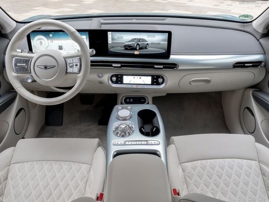 जेनेसिस जीवी60 अपमार्केट ऑल इलेक्ट्रिक फैमिली कार 76.4kwh बैटरी 350Nm Of Torque Boost & Drift मॉडल के साथ