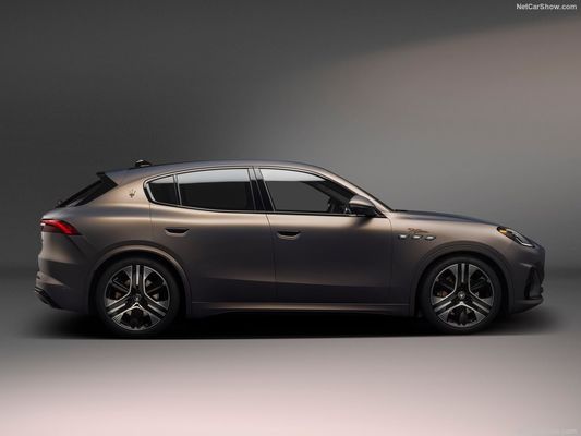 मसेराटी ग्रैन टूरिज्मो फॉल्गोर में 450 रेंज और अधिकतम गति 325 किमी/घंटा के साथ शुद्ध इलेक्ट्रिक नई ऊर्जा कार