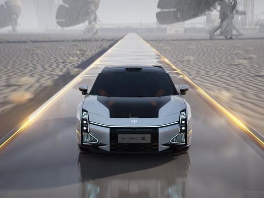 2023 शुद्ध इलेक्ट्रिक सेडान हिफी जेड 4WD इलेक्ट्रिक कार 705 किमी रेंज के साथ