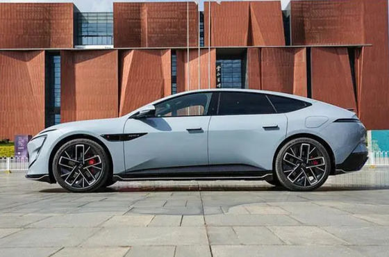 शुद्ध इलेक्ट्रिक वाहन AVATR 12 इलेक्ट्रिक कार 700 किमी रेंज के साथ