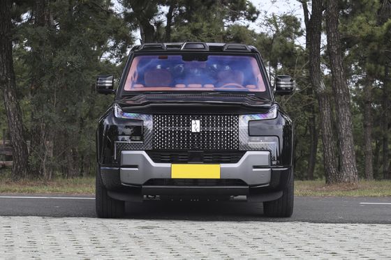 बीवाईडी यांगवांग यू8 एक्सटेंडेड रेंज इलेक्ट्रिक वाहन 1000 किमी रेंज के साथ