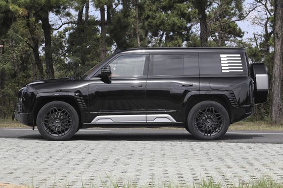 बीवाईडी यांगवांग यू8 एक्सटेंडेड रेंज इलेक्ट्रिक वाहन 1000 किमी रेंज के साथ