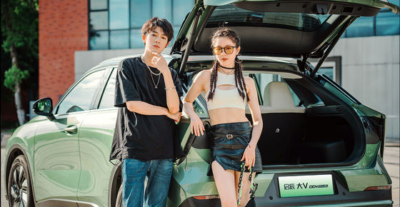 लंबी दूरी के ईंधन की अर्थव्यवस्था नई निसान वेनुसिया बिग वी डीडी-आई सुपर हाइब्रिड 2023 5 सीट एसयूवी प्रतिस्पर्धी मूल्य