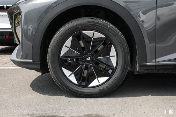 2024 न्यू चंगान ऑटो चंगान दीपल एस7 शेनलान नई एसयूवी चीनी इलेक्ट्रिक कारें नई ऊर्जा वाहन CLTC 121 किमी