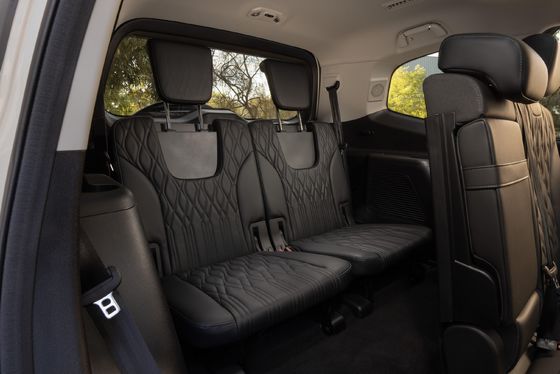 नई ऊर्जा कार 2023 TANK 500 PHEV AWD ड्राइवट्रेन 180 किमी/घंटा की शीर्ष गति 6.9 सेकंड 0-100 त्वरण के साथ