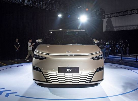 थोक इलेक्ट्रिक कार प्रयुक्त नई कारें XPENG X9 2024 Big Mpv 4dw 5door 7seat Xiaopeng X9 Big Suv ऊर्जा वाहन