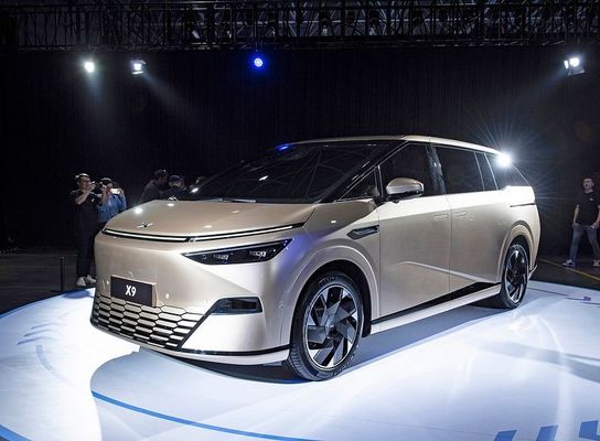 थोक इलेक्ट्रिक कार प्रयुक्त नई कारें XPENG X9 2024 Big Mpv 4dw 5door 7seat Xiaopeng X9 Big Suv ऊर्जा वाहन