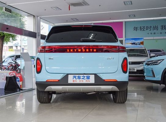 स्काईवर्थ 2024 एचटी-आई II एसयूवी इलेक्ट्रिक एंड हाइब्रिड कार 1.5L इंजन के साथ 205 किमी मैक्स रेंज बाएं स्टीयरिंग लाइट इंटीरियर डार्क कोल