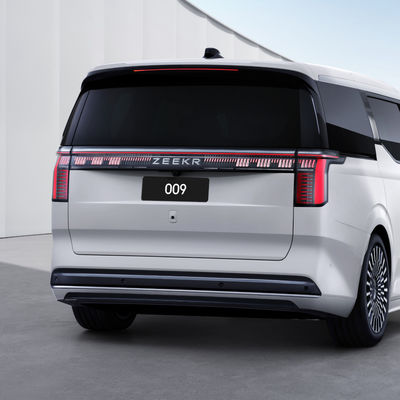 Zeekr 009 Pure Electric Luxury MPV MPVS की आपकी अपेक्षाओं को फिर से परिभाषित करता है 140kwh बैटरी 822 किमी CLTC रेंज 0-100 किमी/घंटा 4.5 सेकंड में