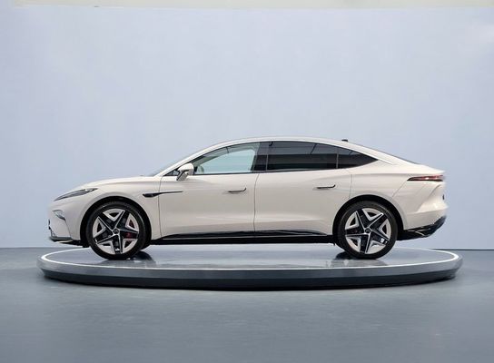 शुद्ध इलेक्ट्रिक वाहन Feifan F7 जीवन भर के लिए मुफ्त बैटरी चार्जिंग और स्वैपिंग के साथ आता है 500 किमी आरडब्ल्यूडी ड्राइवट्रेन इलेक्ट्रिक कार