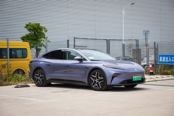 शुद्ध इलेक्ट्रिक वाहन Feifan F7 जीवन भर के लिए मुफ्त बैटरी चार्जिंग और स्वैपिंग के साथ आता है 500 किमी आरडब्ल्यूडी ड्राइवट्रेन इलेक्ट्रिक कार