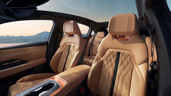 पहला शुद्ध इलेक्ट्रिक वाहन माज्दा EZ-6 एक चिकना रियर व्हील ड्राइव सेलोन है