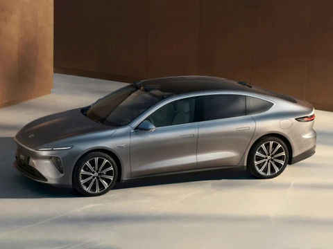 नई ऊर्जा वाहन 2024 Nio ET7 वीलाई इलेक्ट्रिक वाहन 75kwh 200km/h हाई स्पीड कार