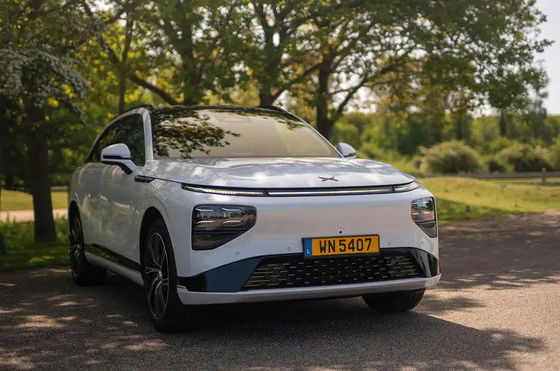 नई प्रीमियम इलेक्ट्रिक एसयूवी -एक्सपेंग जी9 2024 570 किमी प्रो 230 मोटरपावर 430 एन.एम. टॉर्क 6.4 सेकंड 0-100 किमी/घंटा त्वरण