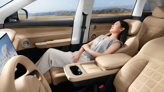 नवीनतम EV कार REEV EXEED ET 200 प्लस अधिकतम शक्ति 195kw & 324N.m टॉर्क 7.8sec 0-100km/h त्वरण इलेक्ट्रिक वाहन