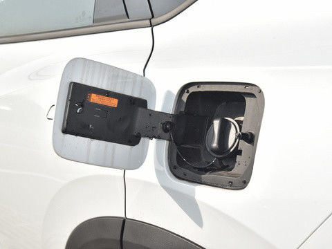 2024 न्यू हाइब्रिड डोंगफेंग फोर्थिंग हाओहान पीएचईवी 1.5 टन एफडब्ल्यू कॉम्पैक्ट एसयूवी वाहन 5 सीट हाइब्रिड इलेक्ट्रिक पेट्रोल वाहन